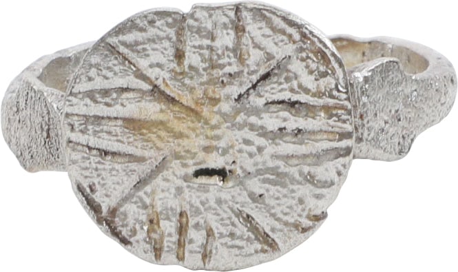 RARE CHRISTIAN PILGRIM’S RING, 8th-9th CENTURY AD. SIZE 11 ½: Silvered bronze of good quality. Size 11 ½ with a 2.3mm flat face band expanded at the shoulders. Large oval bezel with a saltire on a stylized cross representing the Star of Bethlehem which guid