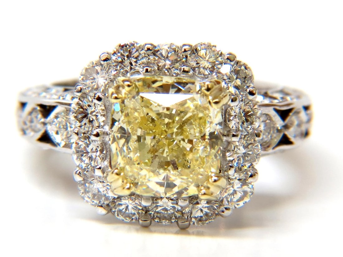 GIA 5.52CT CUSHION NATURAL FANCY YELLOW DIAMOND CLUSTER HALO RING VVS1+ - 8