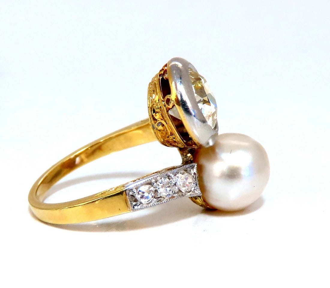 GIA Certified Natural Saltwater Pearl Light Yellow Diamonds Ring 18 Karat - 3
