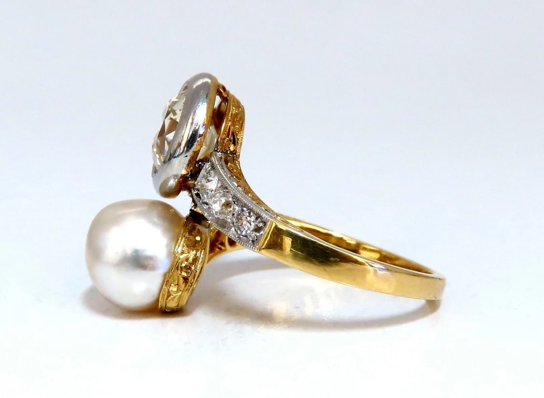 GIA Certified Natural Saltwater Pearl Light Yellow Diamonds Ring 18 Karat - 4