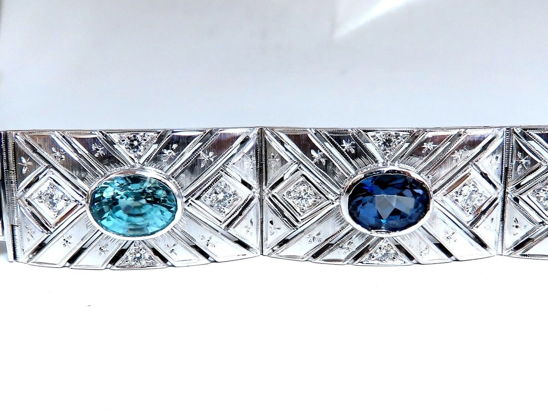 24.30ct Natural Gem Line Vintage Graver Etch Cuff Bracelet 18kt** - 2