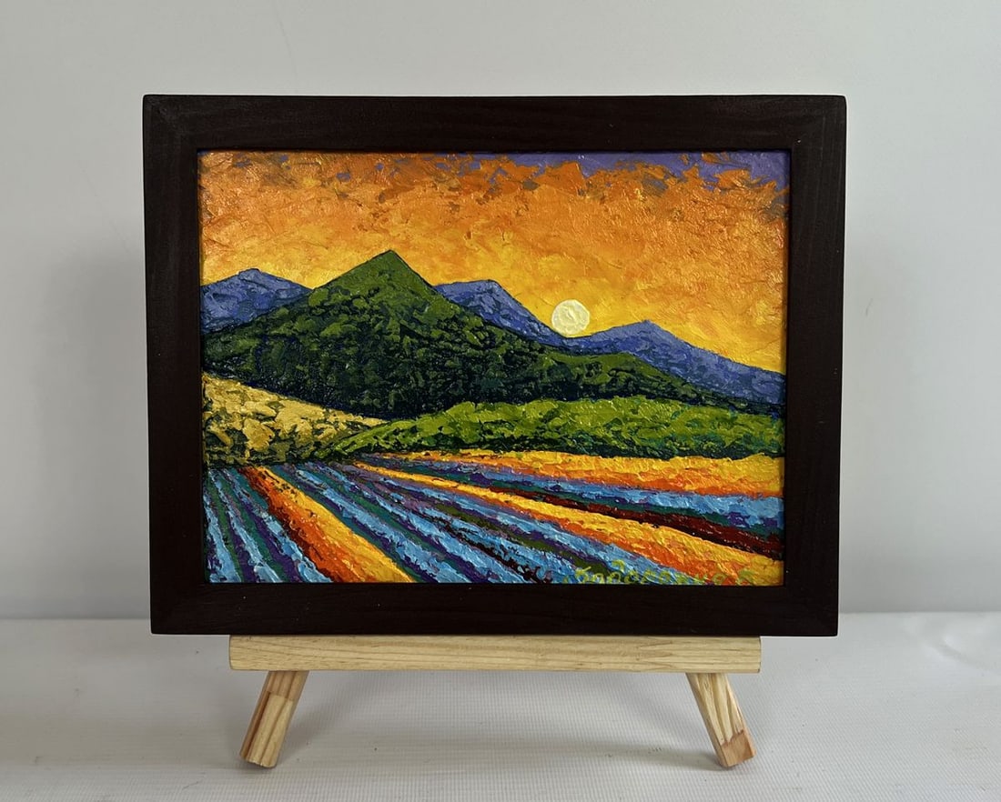 Oil painting Sunset hues over summer mountains V. Zadorozhnya: Title: Oil painting Sunset hues over summer mountains V. Zadorozhnya Description: ?AAA4589The painting "Sunset Hues Over Summer Mountains" is an exquisite oil painting on cardboard that vividly captur