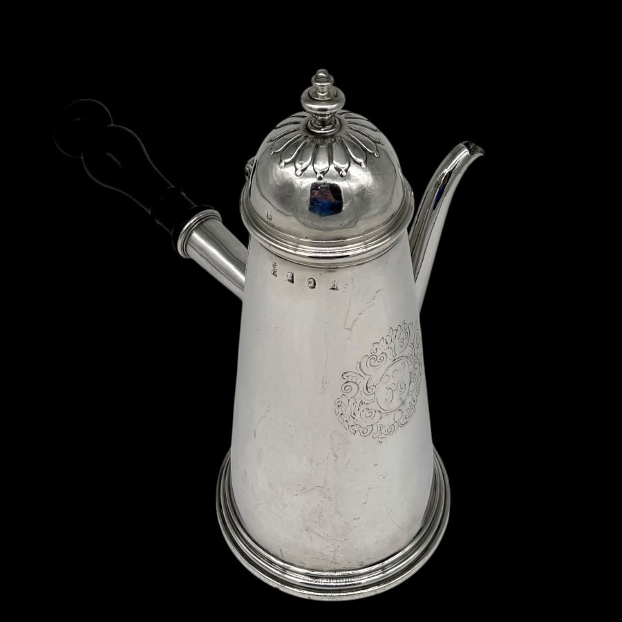 17th Century Antique William III Silver Coffee Pot London 1697 Pierre Harache - 3