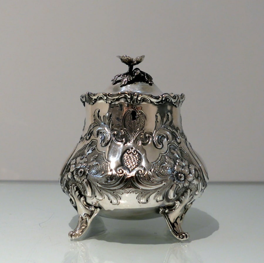 Mid 19th Century Antique Victorian Sterling Silver Tea Caddy London 1854 William Hunter - 2