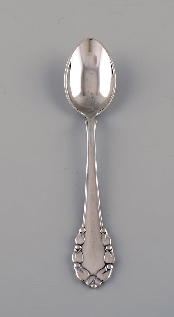 Six early Georg Jensen Lily of the Valley teaspoons in silver (830). Dated 1915-1930. - 2