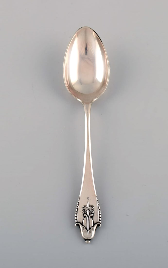 Four Georg Jensen Akkeleje dessert spoons in silver (830). Dated 1920. - 2