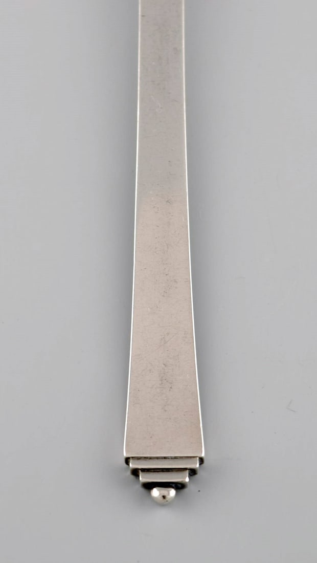 Two Georg Jensen Pyramid cold meat forks in sterling silver. 1930s. - 4