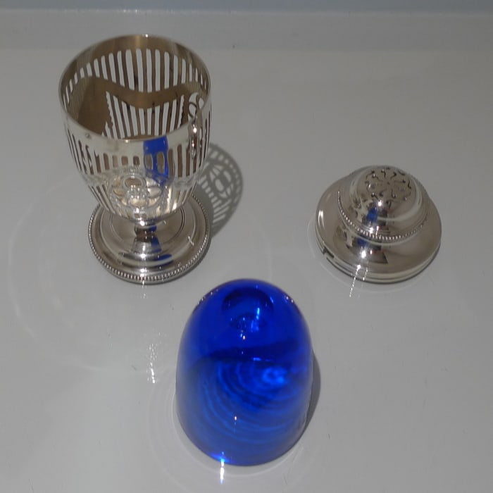 Early 20th Century Antique George V Sterling Silver Pair Sugar Casters London 1911 Charles Stuart - 7