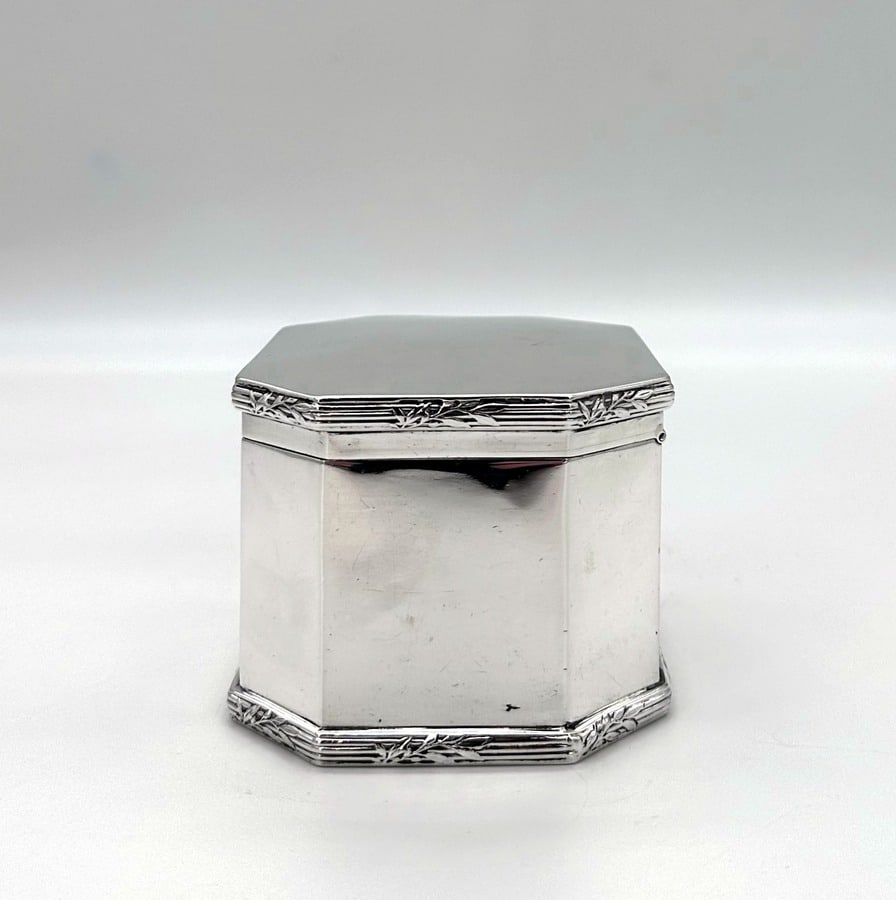 20th Century Modern George V Sterling Silver Box London 1924 Charles Edwards - 3