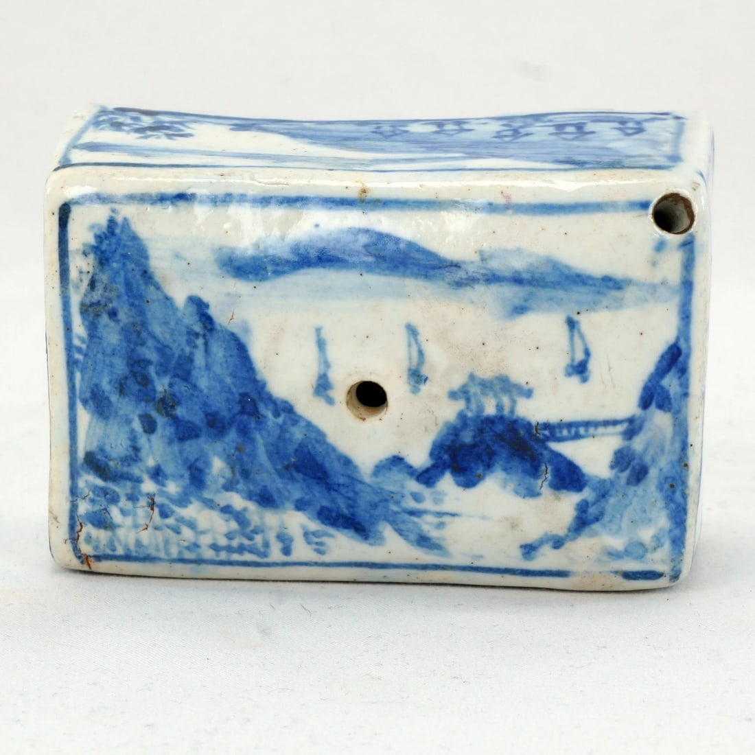 19th C Korean Porcelain Water Dropper - 4