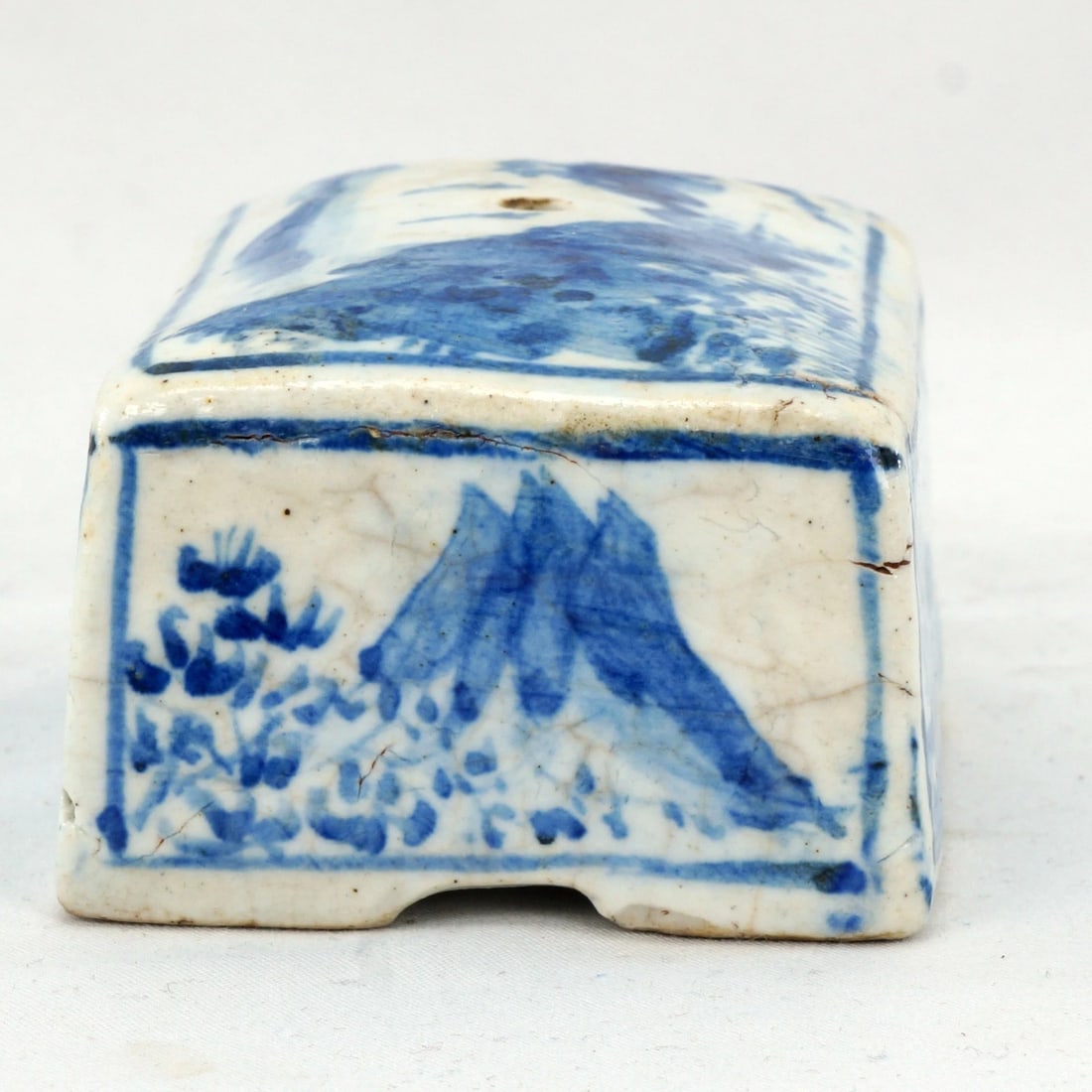 19th C Korean Porcelain Water Dropper - 7