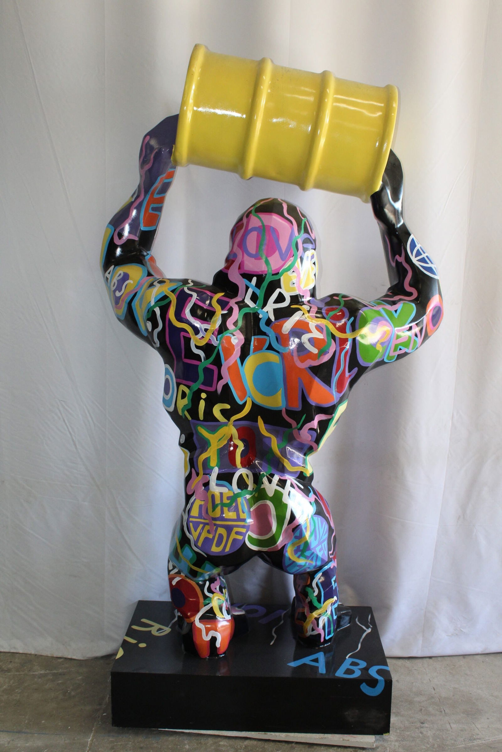 Giant Resin Gorilla Statue Holding a Barrell 28" x 21" x 83"H - 7