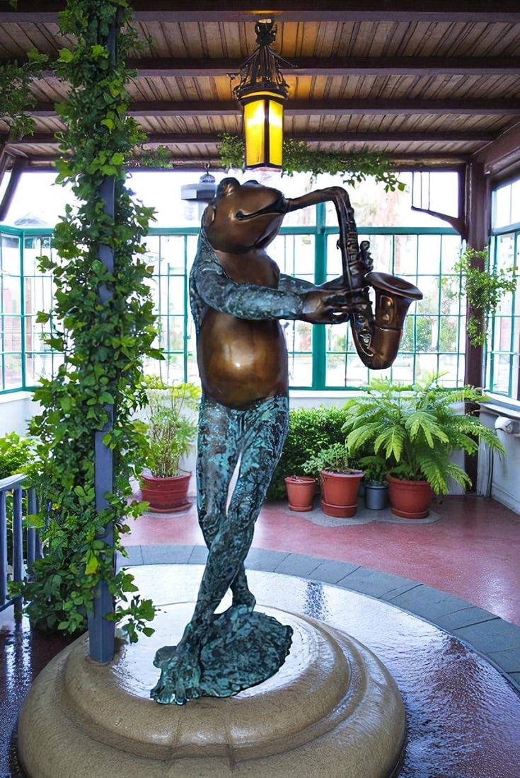 Musical Frog Playing Saxophone Bronze Fountain, Fun home Decor 14" x 9" x 32"H - 5