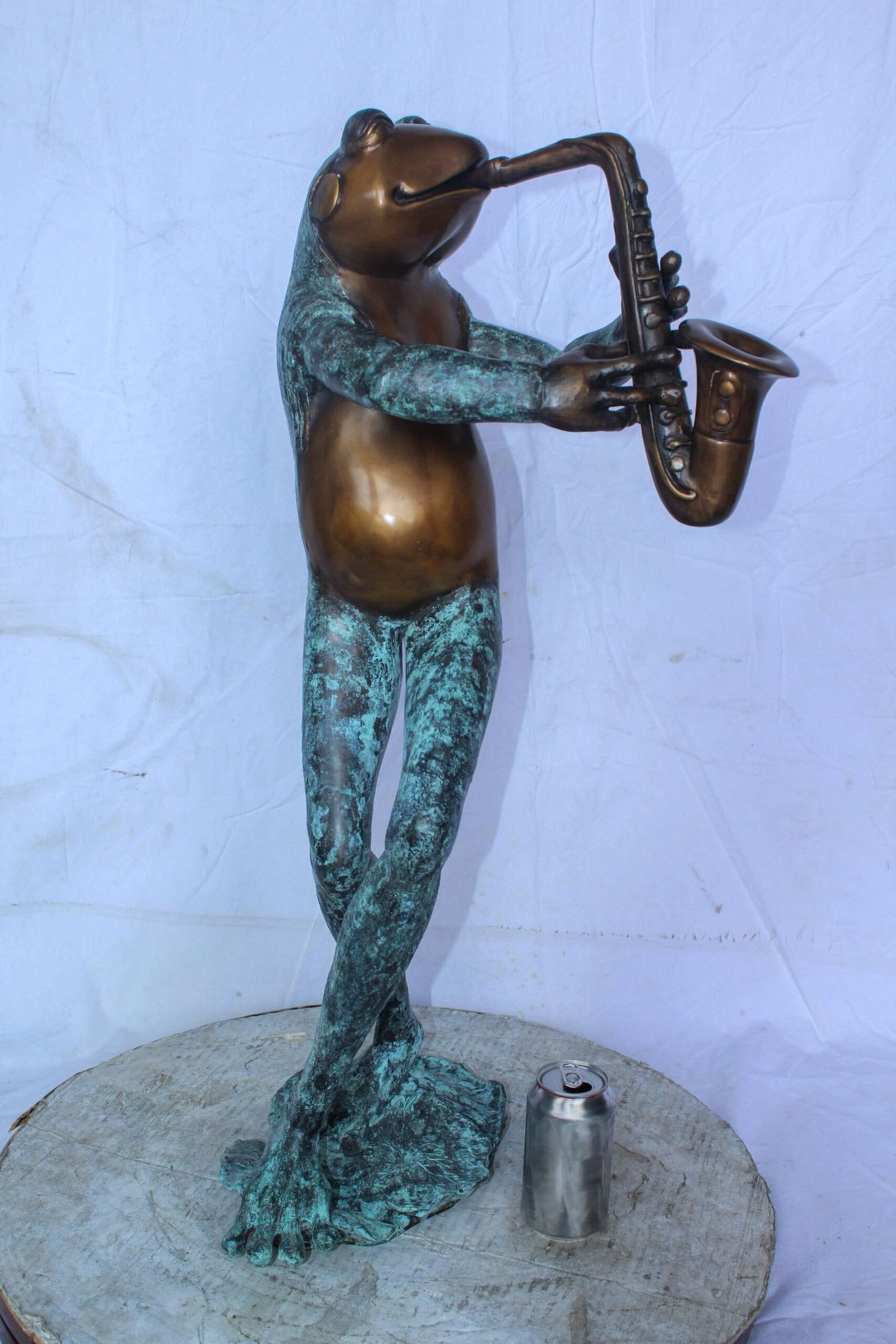Musical Frog Playing Saxophone Bronze Fountain, Fun home Decor 14" x 9" x 32"H - 6