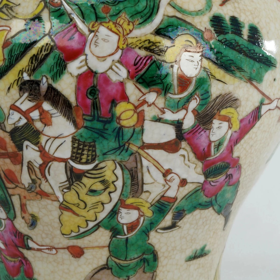 Large Chinese Warrior Lidded Jar circa 1900 - 10