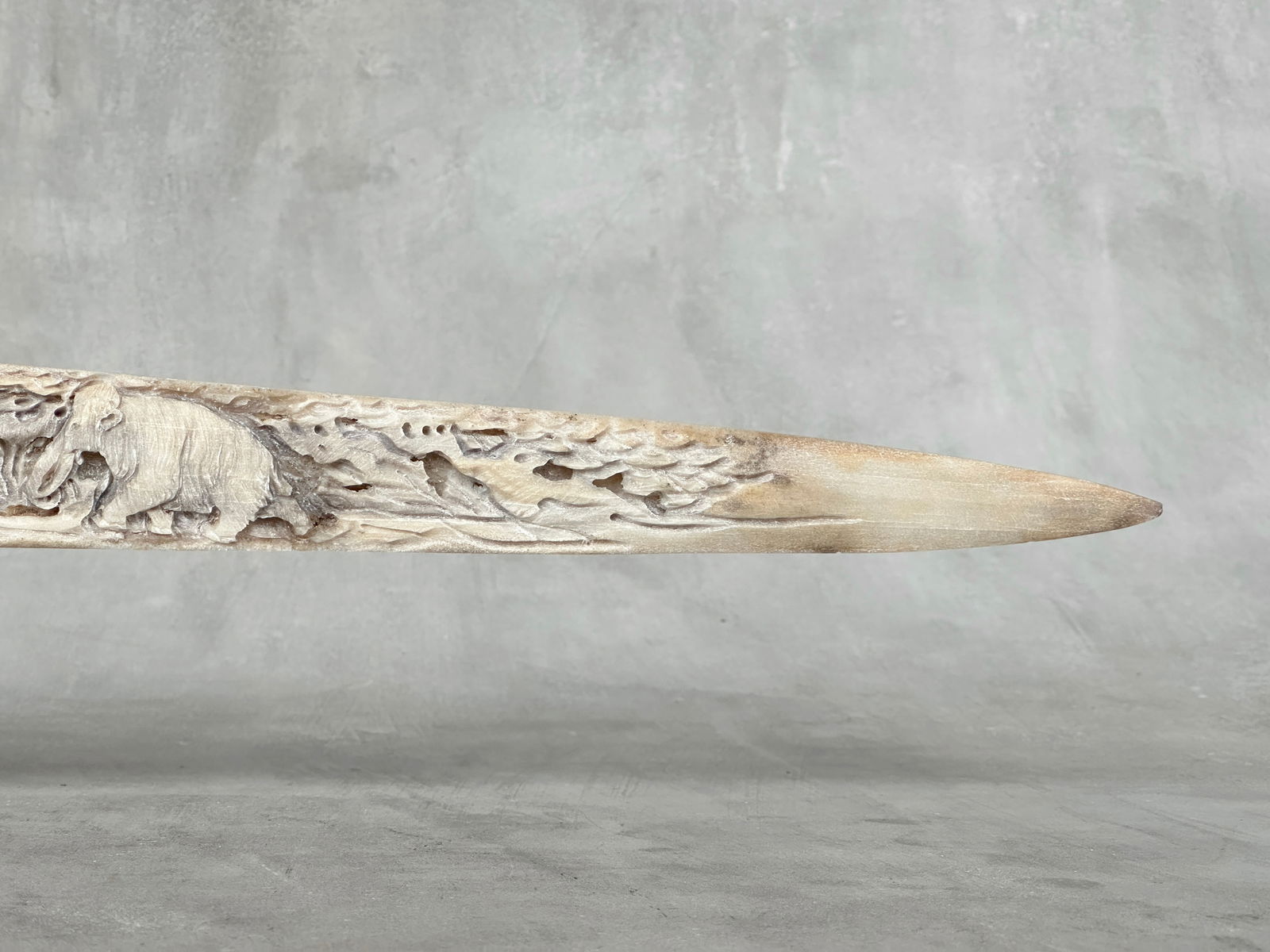 Large engraved Swordfish rostrum - Prehistoric Woolly Mammoth Scene - 10