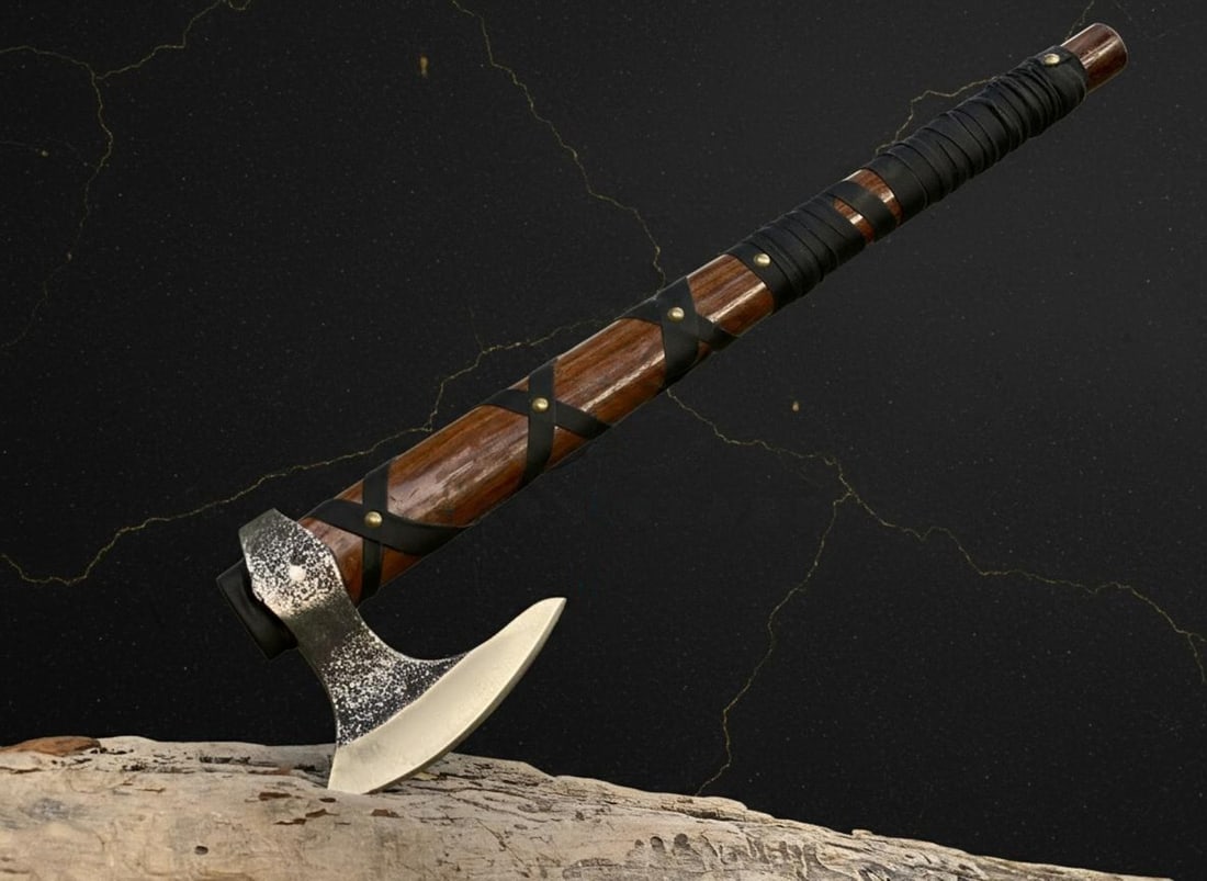 Hand Forged Damascus Steel Viking Axe, Norse Throwing Hatchet with Ash Wood Handle - 4