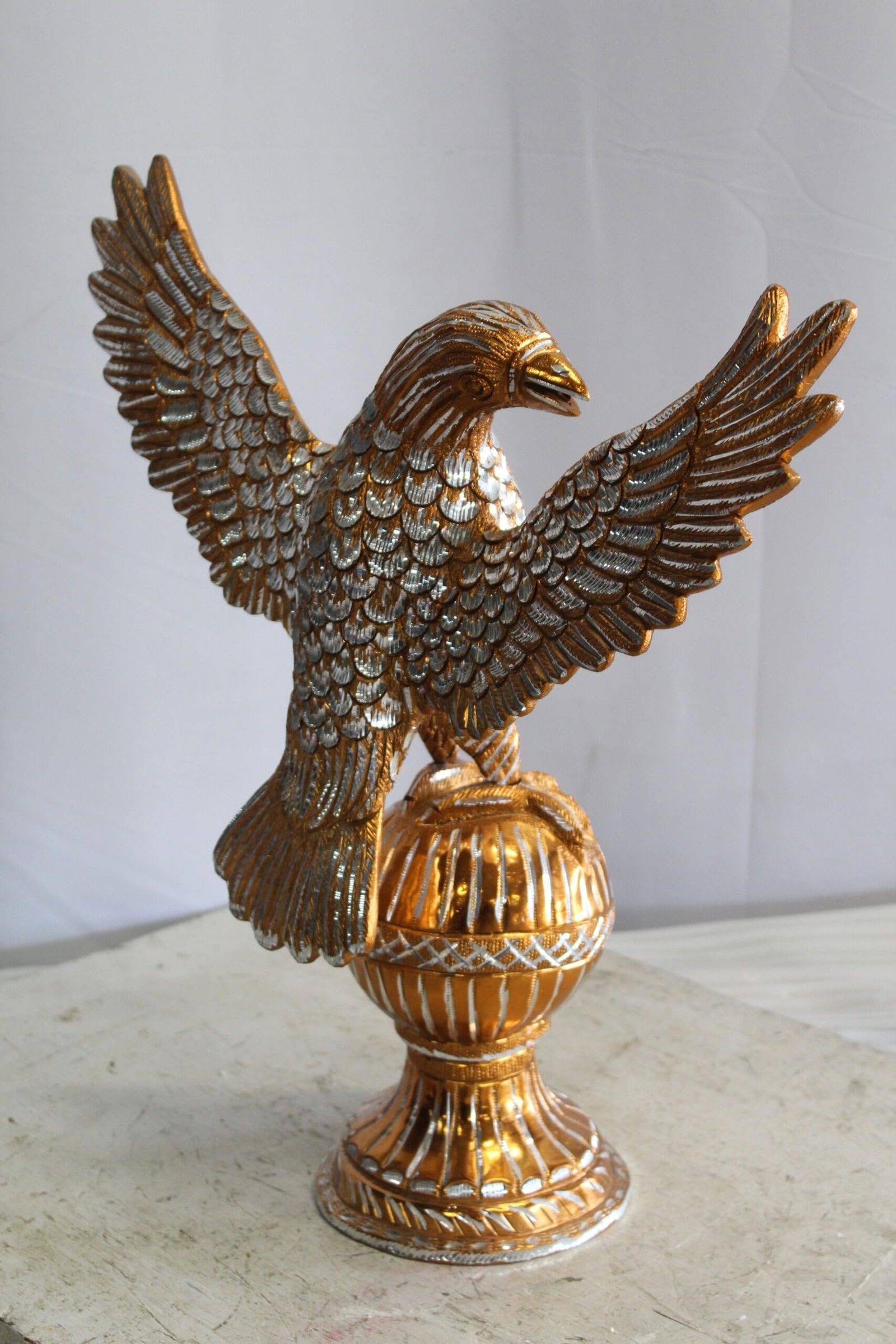 Golden Touched Aluminum Eagle Statue Majestic Home Accent 18" x 7" x 19"H - 8