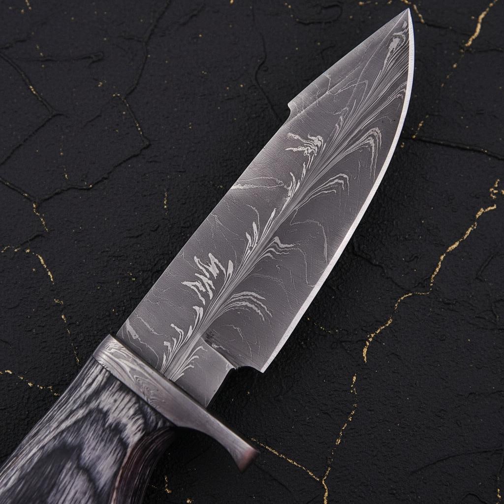 Feather Pattern Damascus Steel Skinner Knife Hand Forged with Greywood Handle Sheath - 4