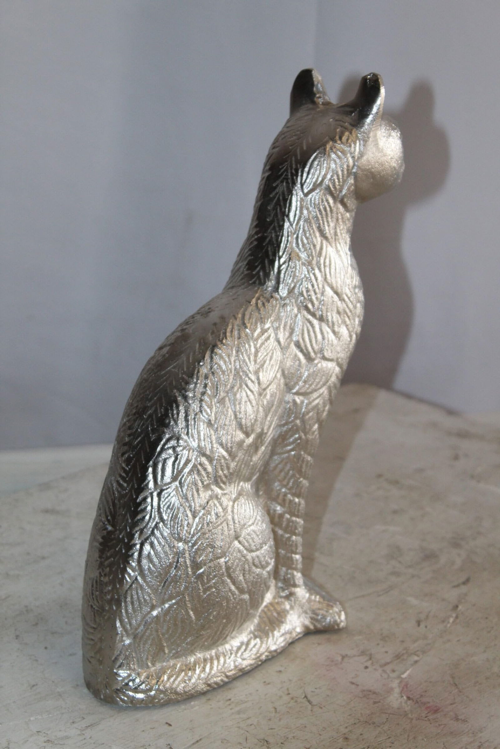 Aluminum Artistry Intricately Sitting Cat Statue in Silver 10" x 4" x 13"H - 10