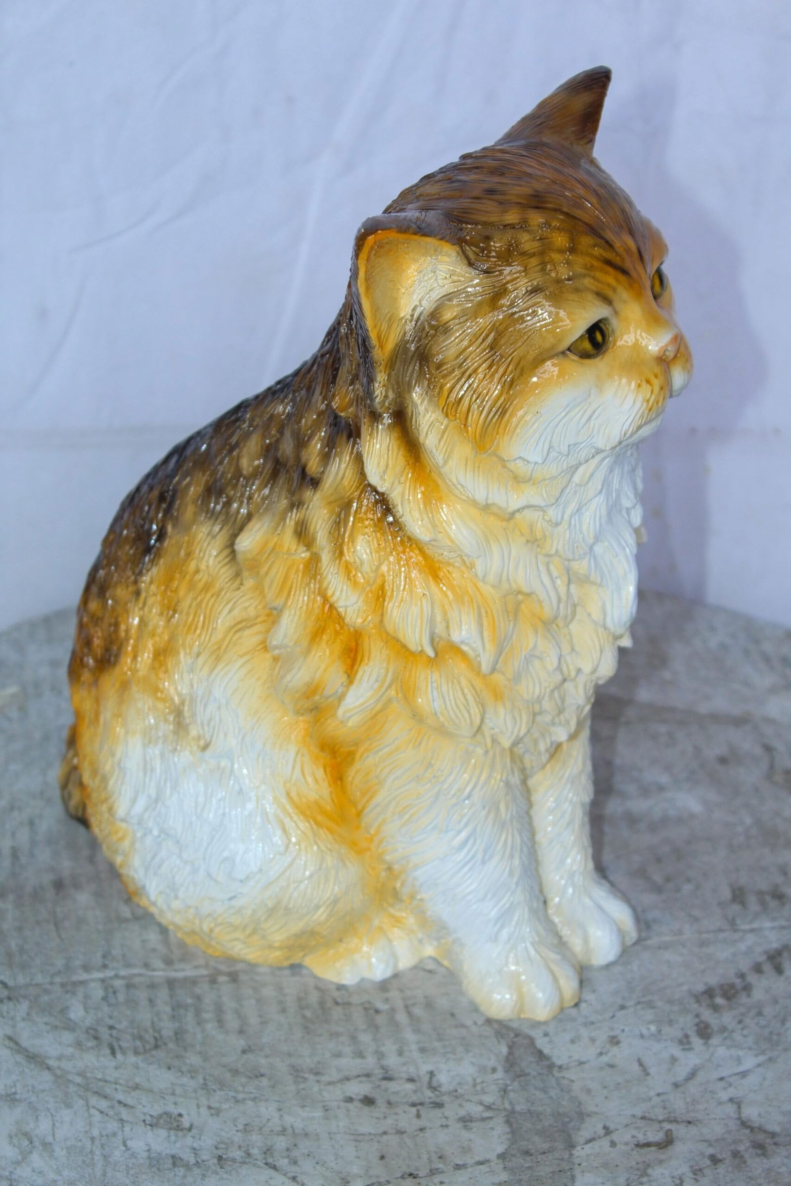 Brown Cat Sitting Bronze Statue, Charming for Cat Lovers 12" x 10" x 14"H - 6