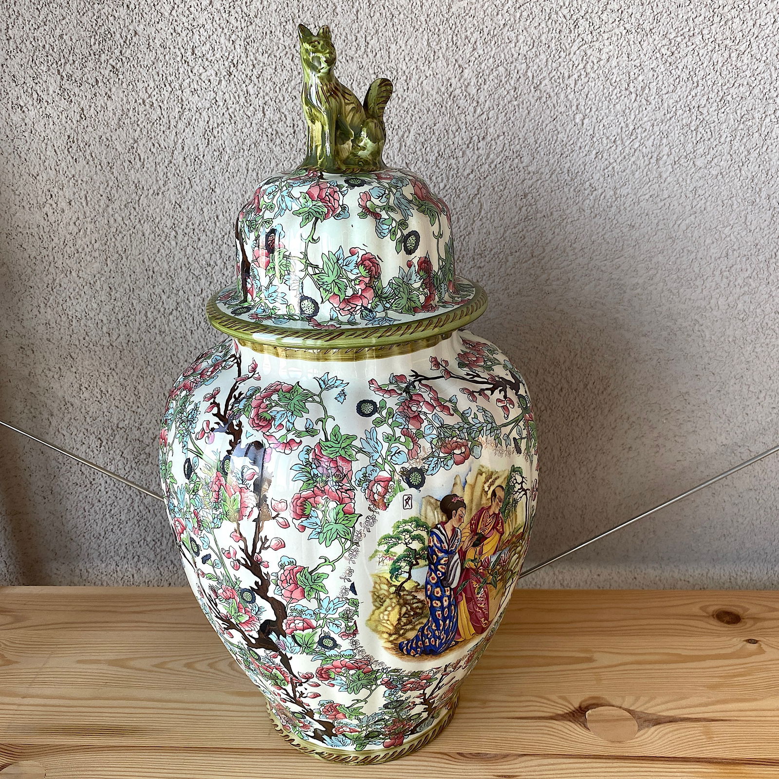 Chinese porcelain vase - 9