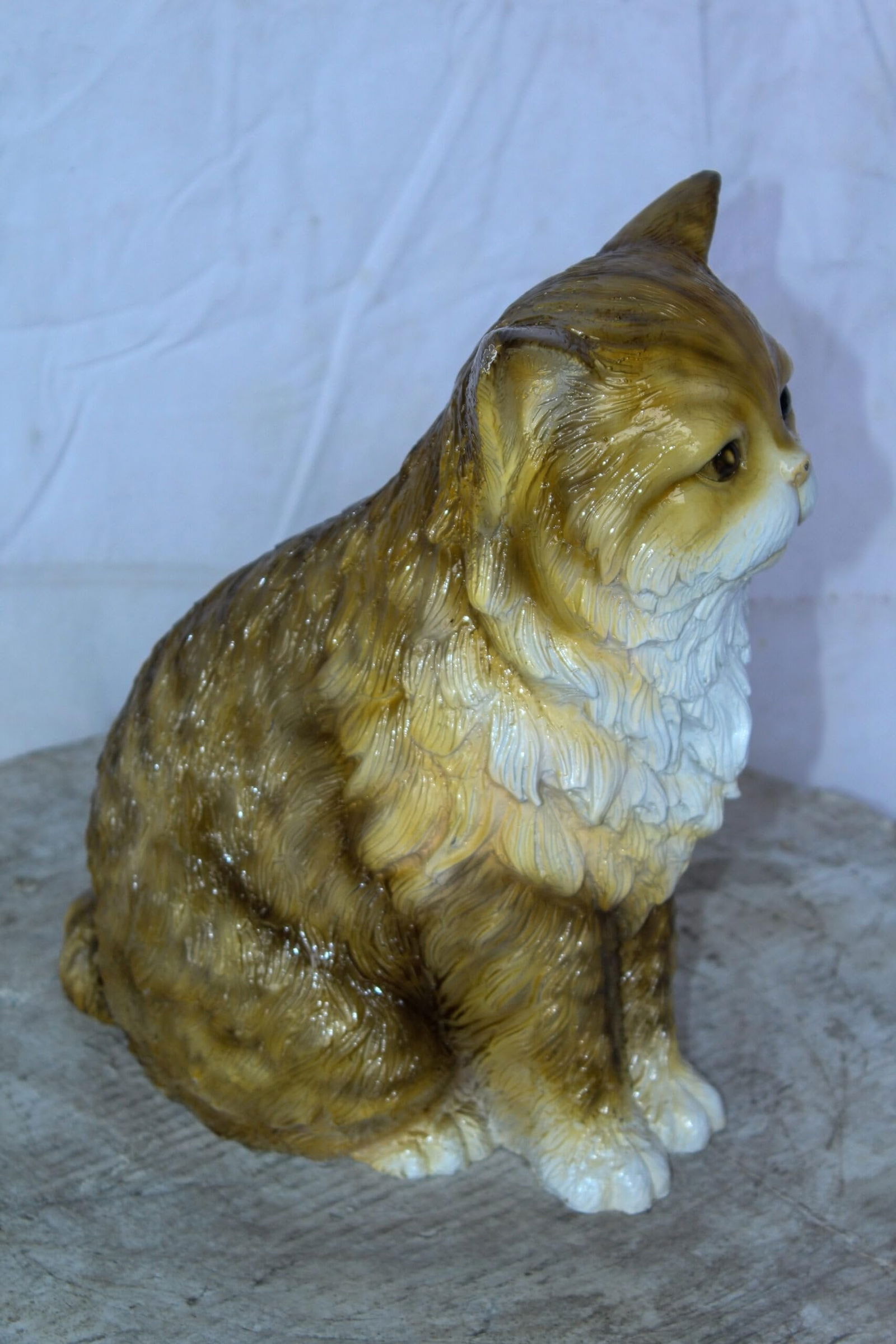 Colored Cat Sitting Bronze Statue, Charming for Cat Lovers 12" x 10" x 14"H - 6