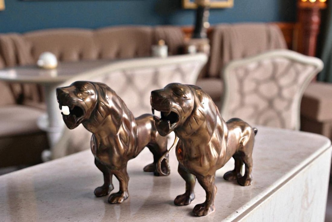 Aluminum Pair of Lions with Bronze Finish 19" x 12" x 14"H - 2