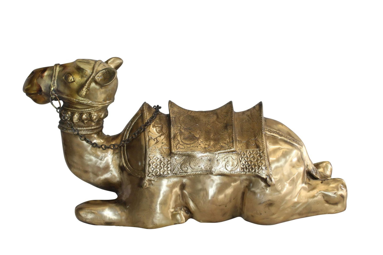 Metal Camel Lying Statue, Desert Majesty for Your Decor 24" x 9" x 13"H: Title:Metal Camel Lying Statue, Desert Majesty for Your Decor 24" x 9" x 13"HDescription:Introducing our Thin Metal Bunny Statue, a whimsical decor delight. Handcrafted and casted, it adds grace to