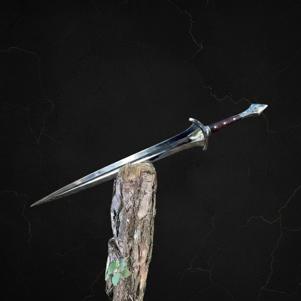 Handmade Traditional Viking Sword 34 inch Carbon Steel Hunting Blade Rosewood Handle: Title:Handmade Traditional Viking Sword 34 inch Carbon Steel Hunting Blade Rosewood HandleDescription:This custom handmade traditional Viking sword is a hand-forged historical masterpiece. Crafted