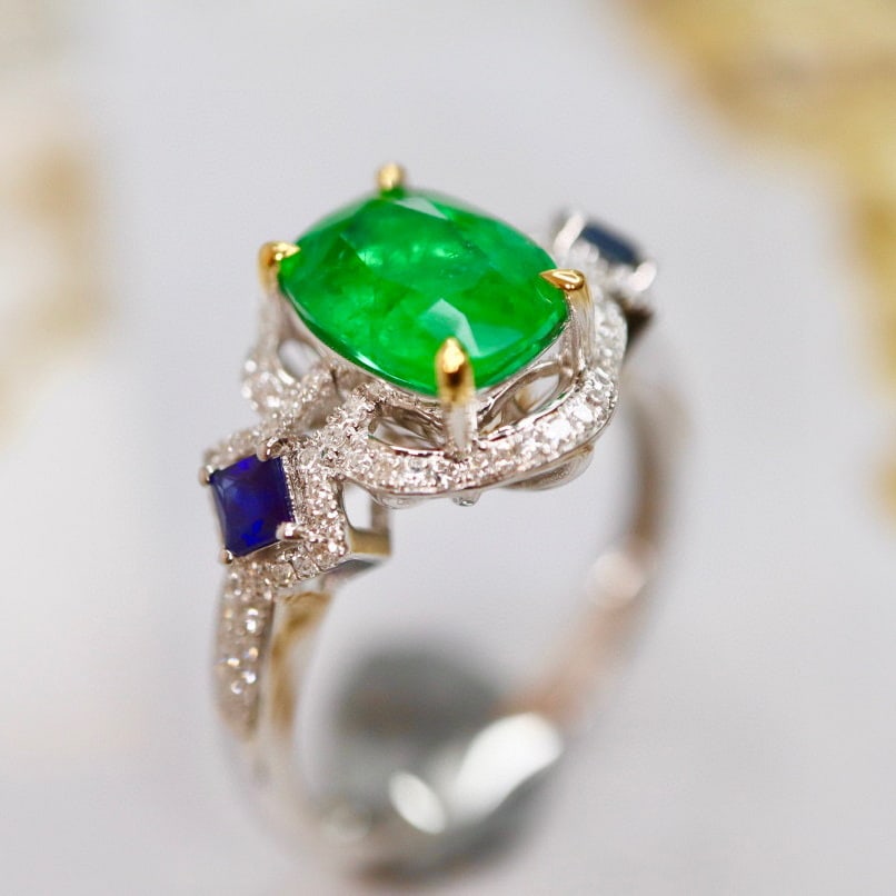14K GOLD 1.89 CTW VIVID GREEN NATURAL EMERALD & DIAMOND RING - 6