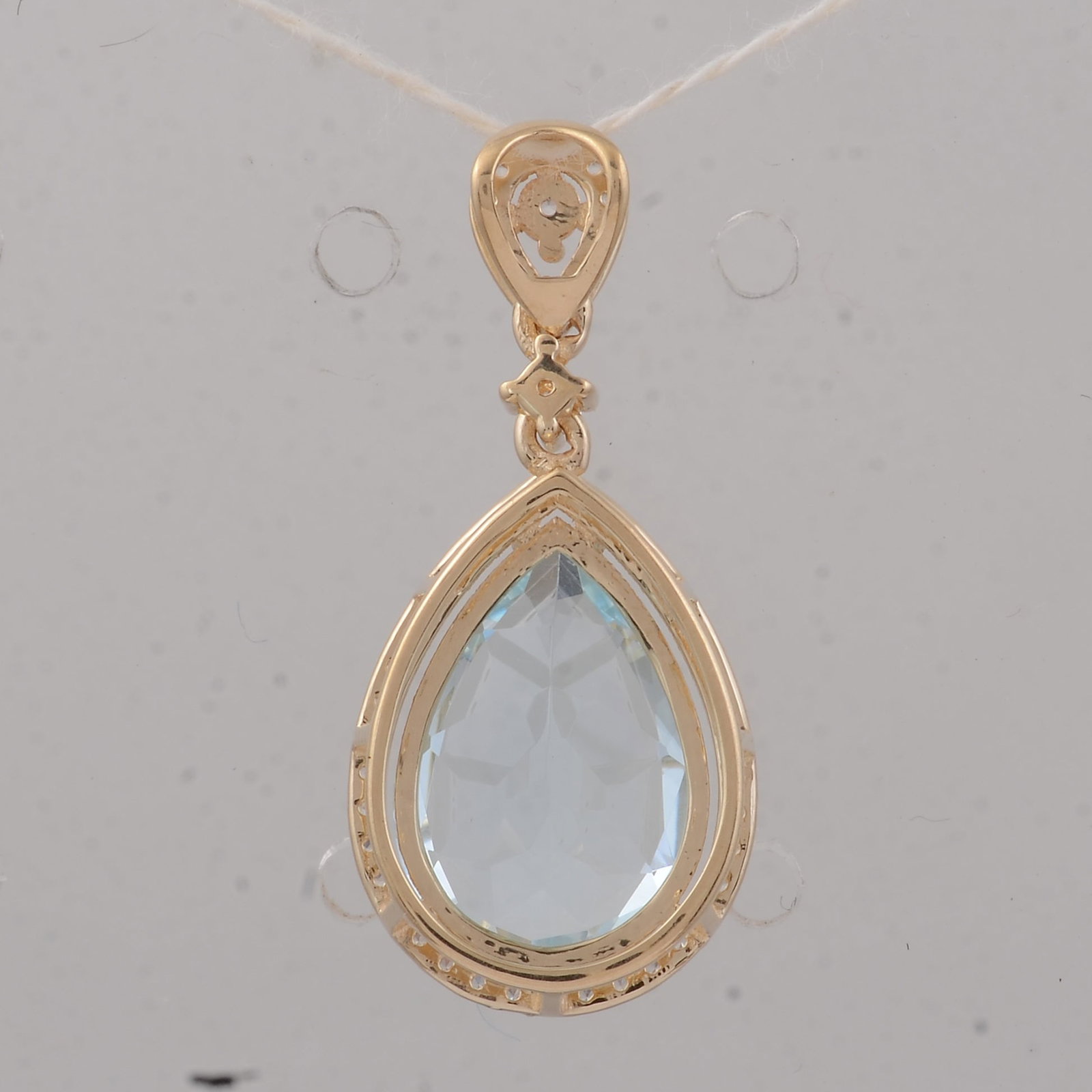 3.97 Ct Pear Aquamarine 9K Gold Pendant - 2