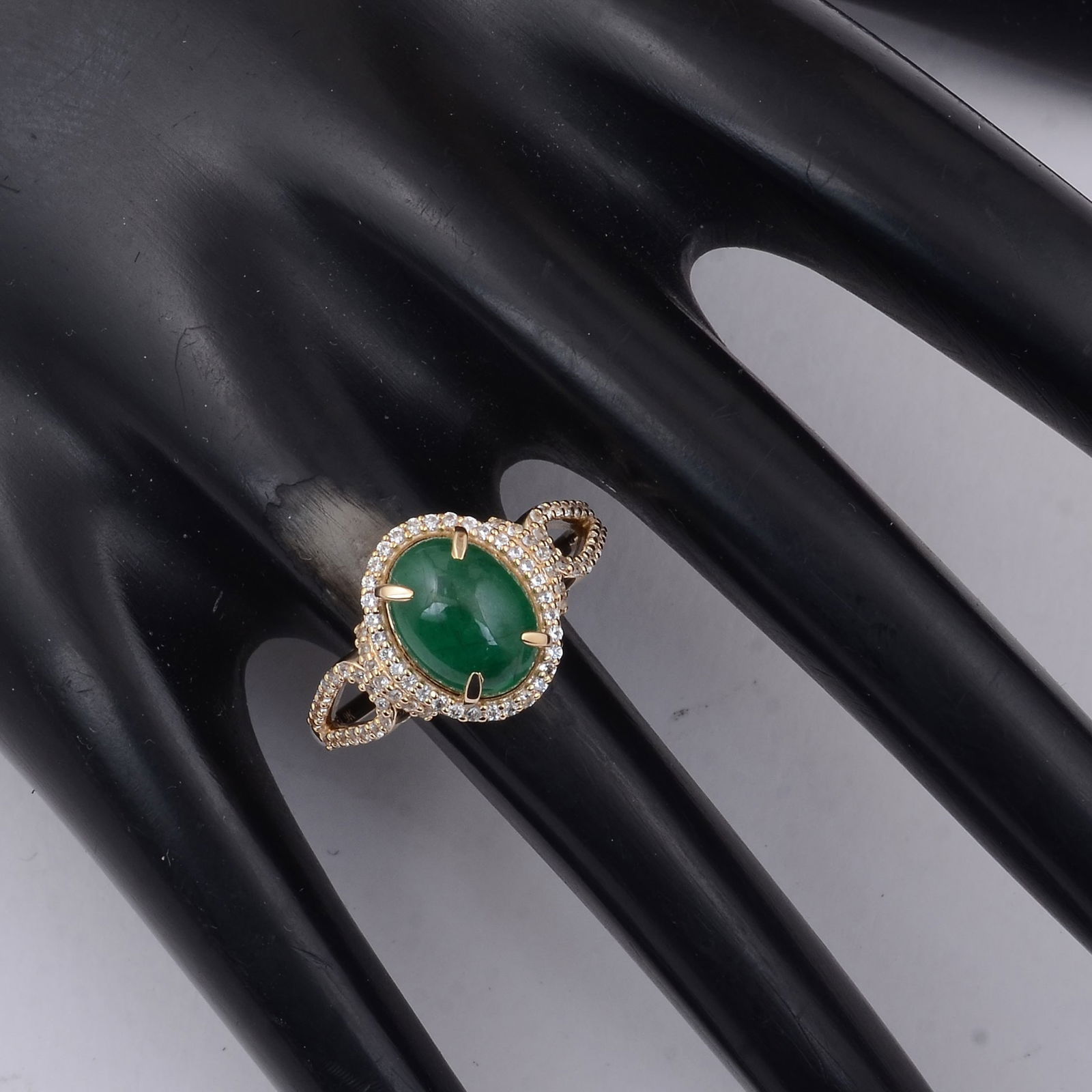 2.83 Ct Oval Emerald 9K Gold Ring - 2