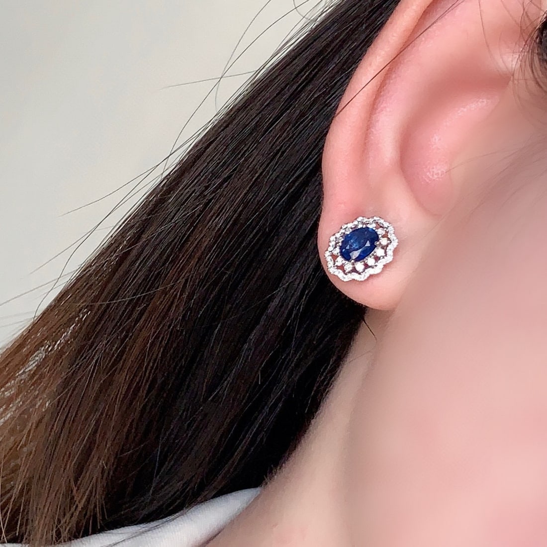 14K GOLD 2.66 CTW NATURAL SAPPHIRE & DIAMOND EARRINGS - 7