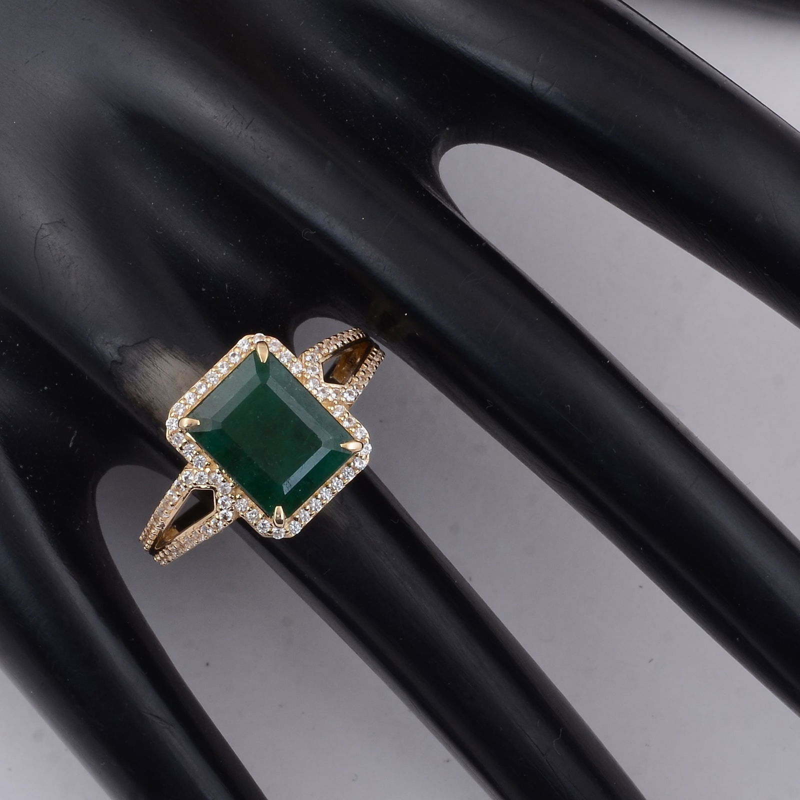 3.87 Ct Octagon Emerald 9K Gold Ring - 2