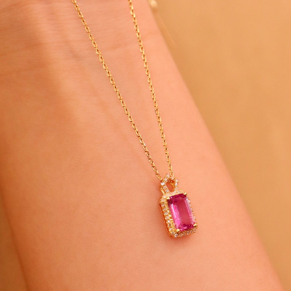 14K GOLD 1.21 CTW NATURAL SAPPHIRE & DIAMOND PENDANT - 3