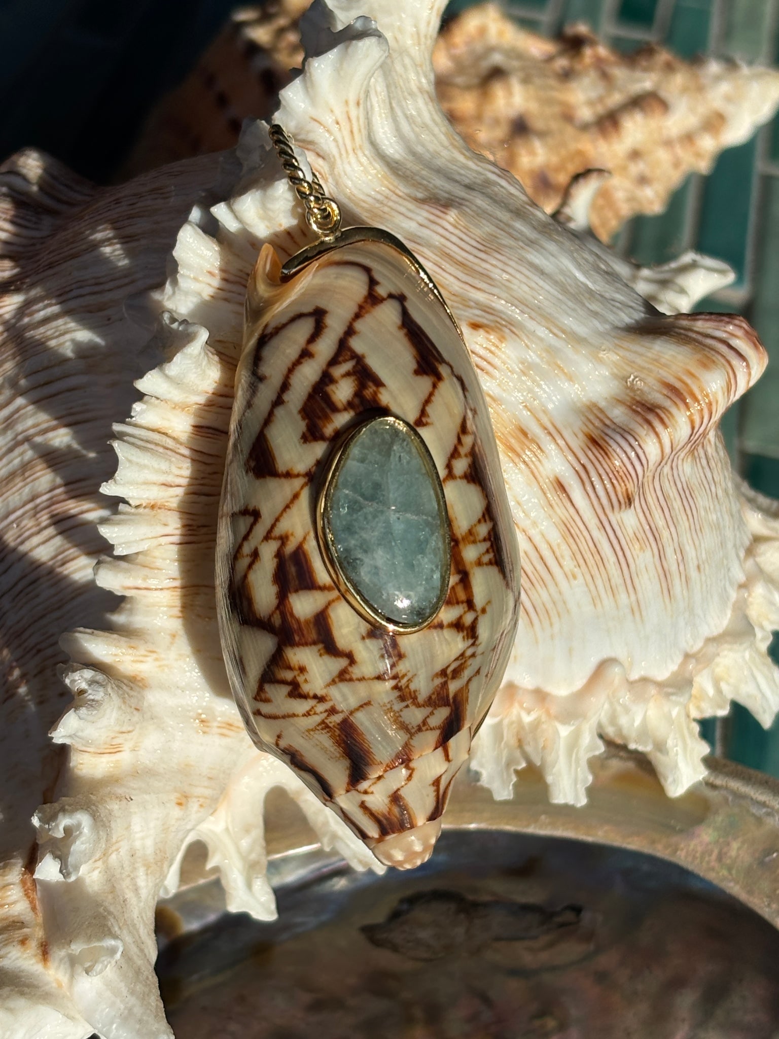 Antique Volute & Sugar Aquamarine Pendant - 2