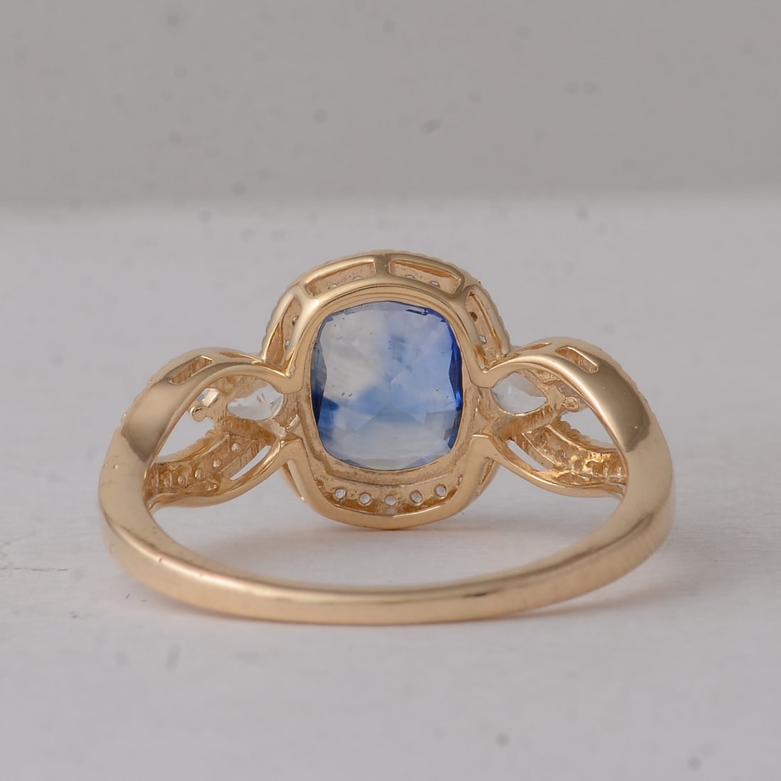 2.26 Ct Cushion Sapphire 9K Gold Ring - 3