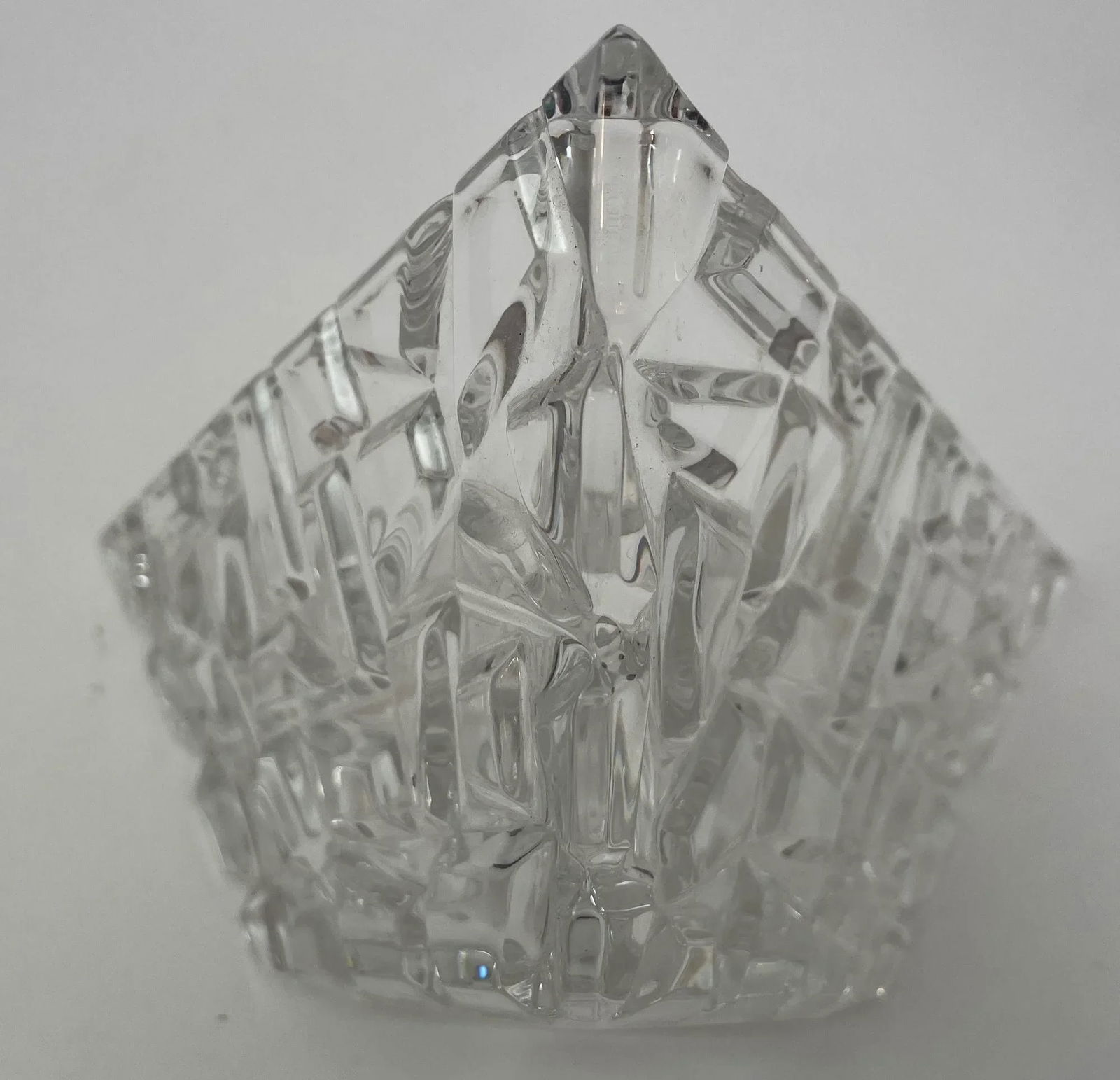 Tiffany Co Sierra Triangular Clear Cut Crystal Bowl Ashtray - 4