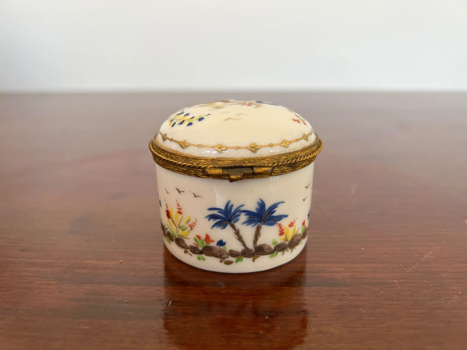 Tiffany Le Tallec Cirque Chinois Porcelain Box - 6