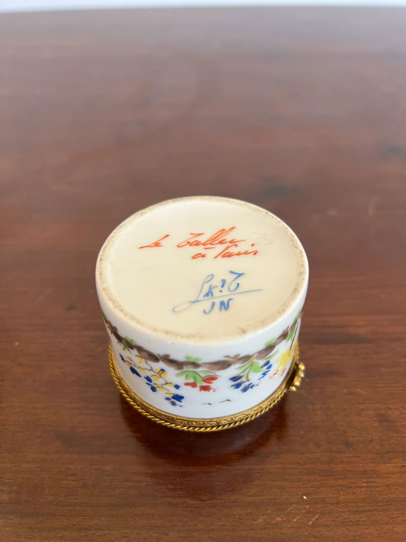Tiffany Le Tallec Cirque Chinois Porcelain Box - 7