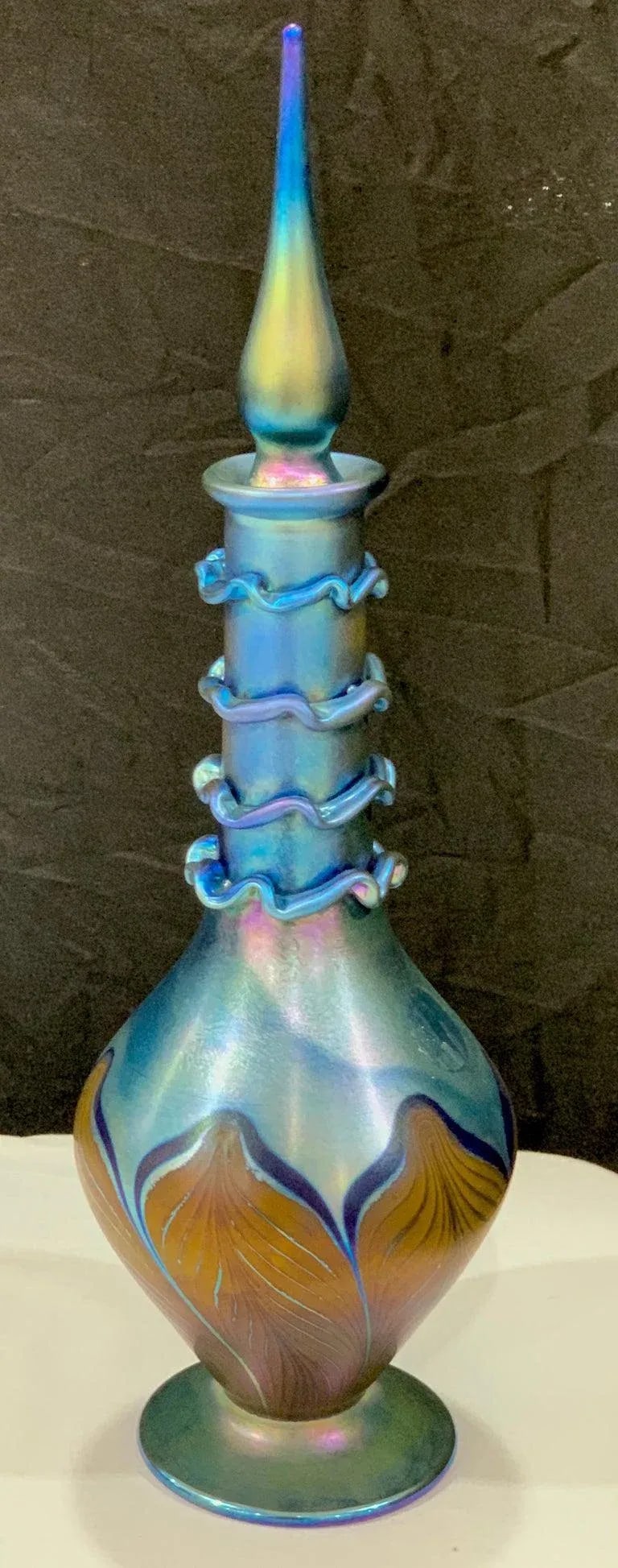 Late 20th Century Vandermark Art Glass Decanter, in the Style of Louis Comfort Tiffany - 6