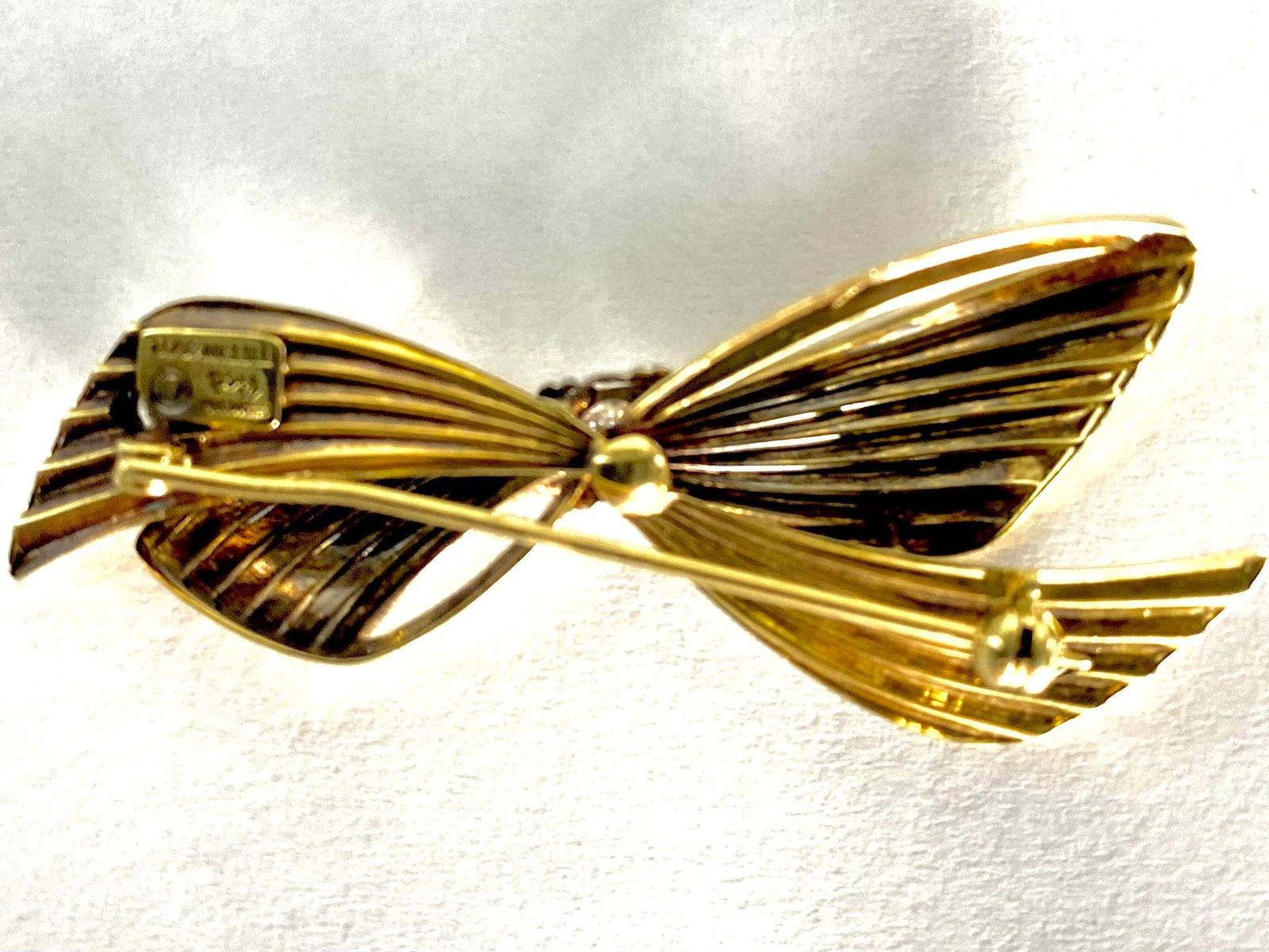 Vintage Tiffany and Co. 14k Yellow Gold Diamond Bow Love Knot Brooch - 3