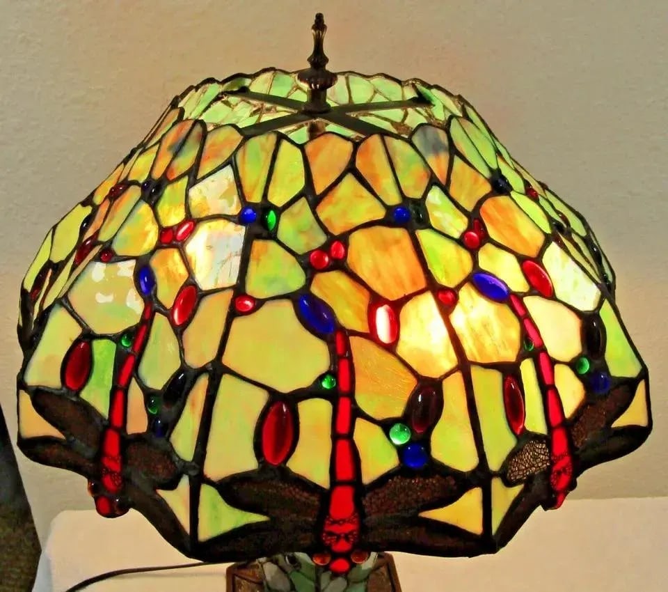 1980s Tiffany Style Dragonfly Stained Glass Body and Shade Dual Light Table Lamp - 8