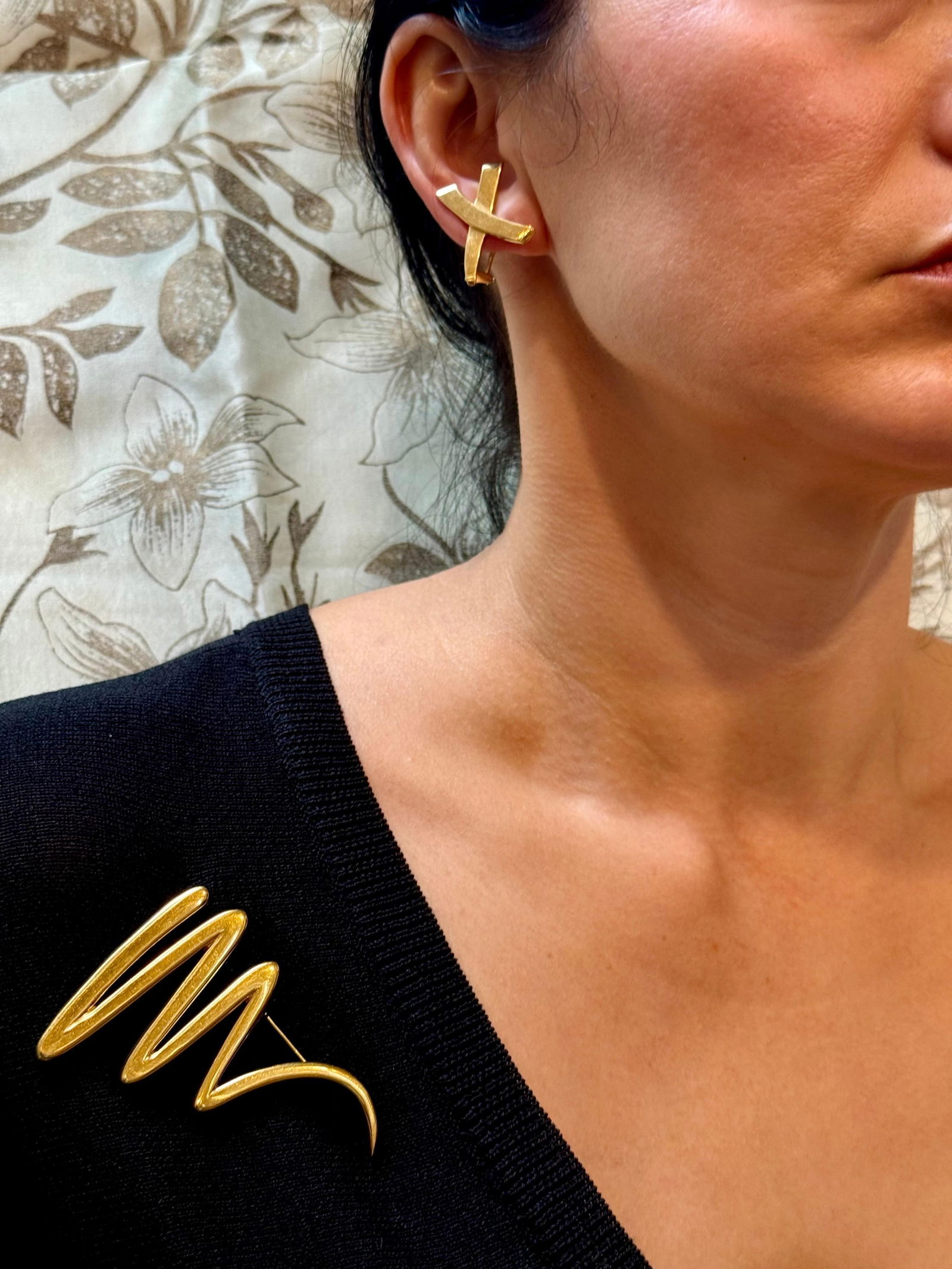 Tiffany & Co. Picasso Large Zig Zag 18k Yellow Gold Scribble Pin/Brooch, 31 Gm - 12