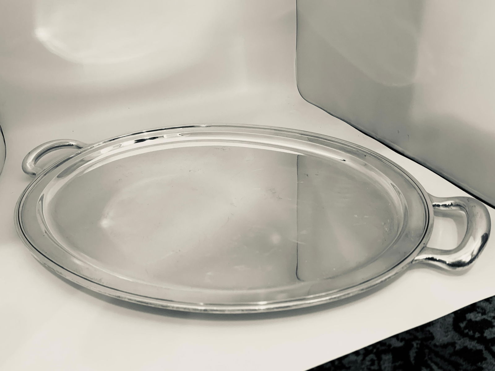 Mid 20th Century Six-Piece Tiffany & Co. Sterling Silver Kettle on Cradle W Serving Tray 7.3 Kg - 18