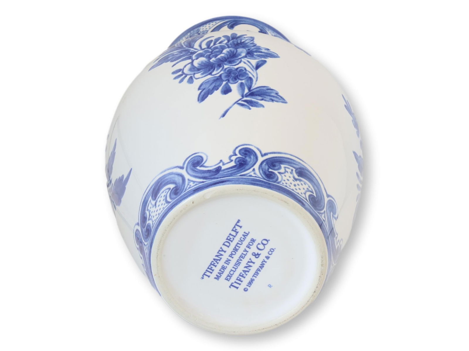 Tiffany & Co. Blue & White Delft Vase - 2