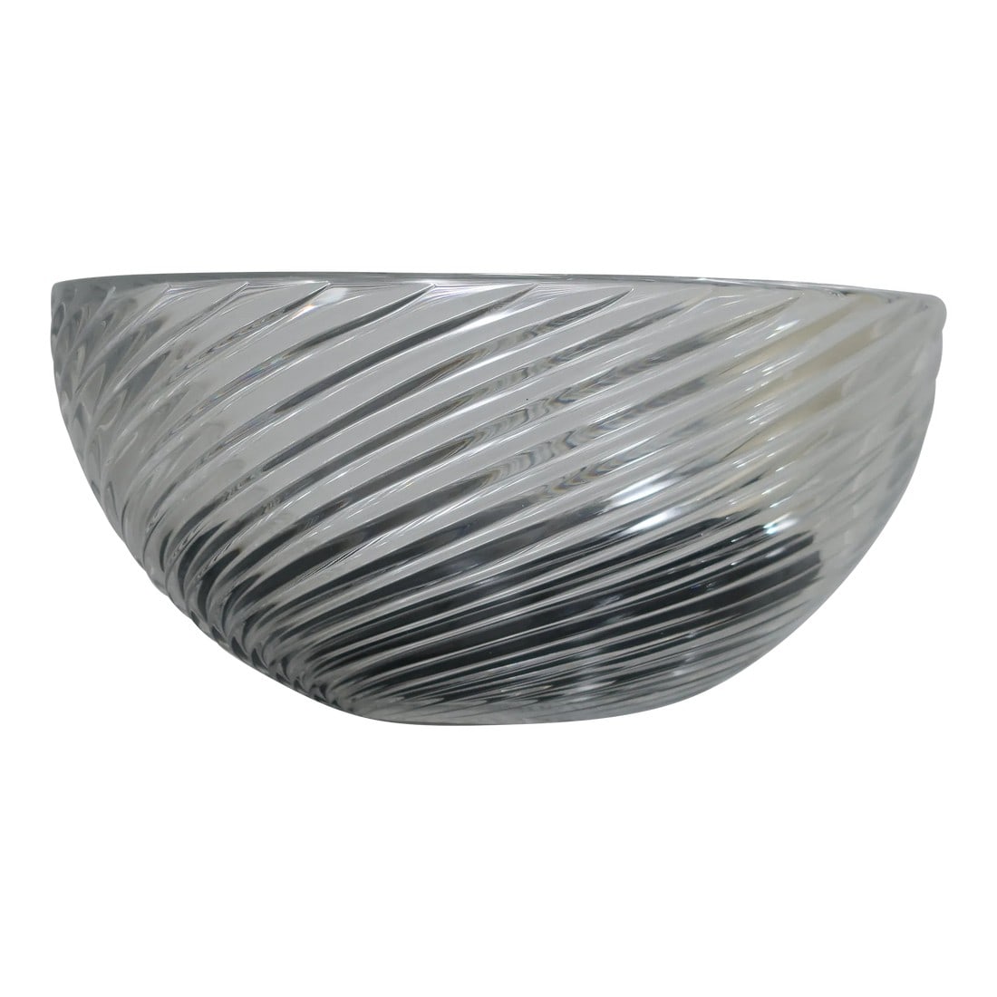 Tiffany Signed Etched Crystal Centerpiece Bowl: Approx: 30 Years Old High Quality Construction UPS $30 Modern Design Offered @ Fraction Original Retail Cost Condition: Excellent Original Condition Size: 10w x 10d x 4.5h Condition: Altera