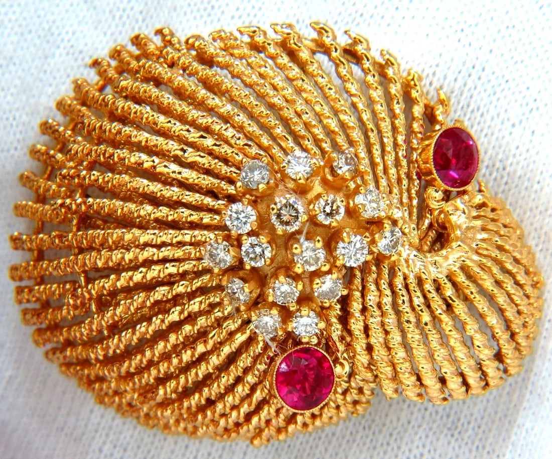 14KT VINTAGE 1.25CT DIAMOND 3D MOLLUSK SEA SHELL BROOCH PIN BARLEY TWIST**: Title: 14KT VINTAGE 1.25CT DIAMOND 3D MOLLUSK SEA SHELL BROOCH PIN BARLEY TWIST** Description: MAGNIFICENT JEWELS Art Deco / Vintage Classic Aquatic Mollusk / Ocean Life 3D Raised / Barley Twist Seash