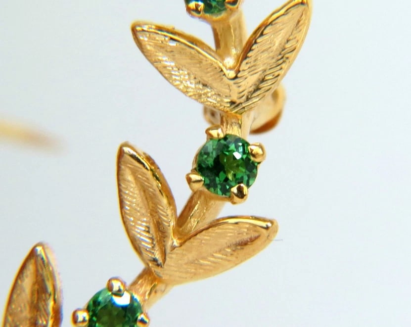 14kt. .65ct Natural green tsavorite brooch pin+** - 2